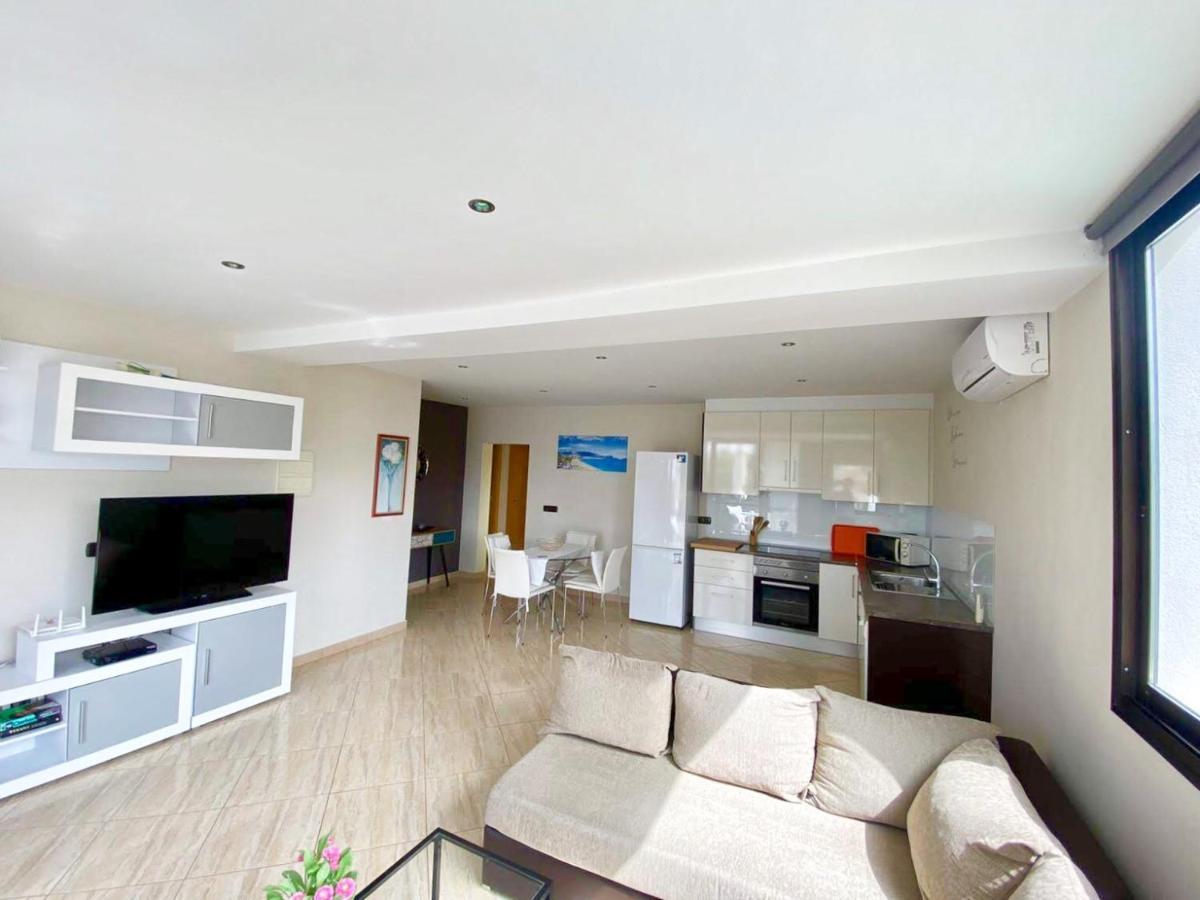 Apartamentos Paraiso El Albir Luaran gambar