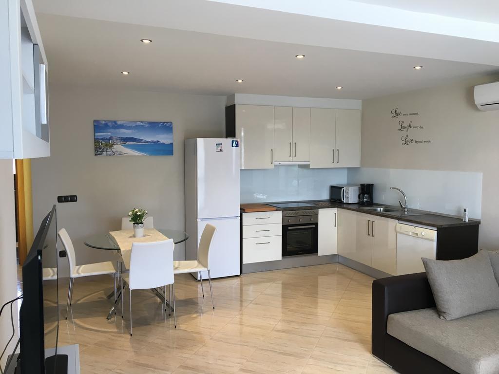 Apartamentos Paraiso El Albir Luaran gambar